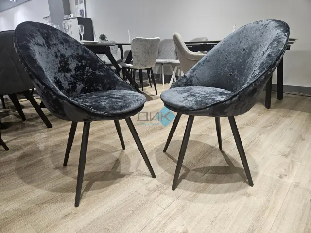 Стул 234 M18 черный поворотный 4