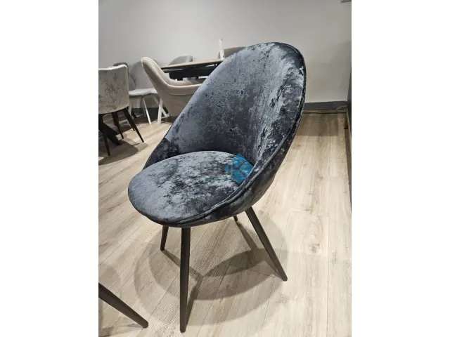 Стул 234 M18 черный поворотный 5