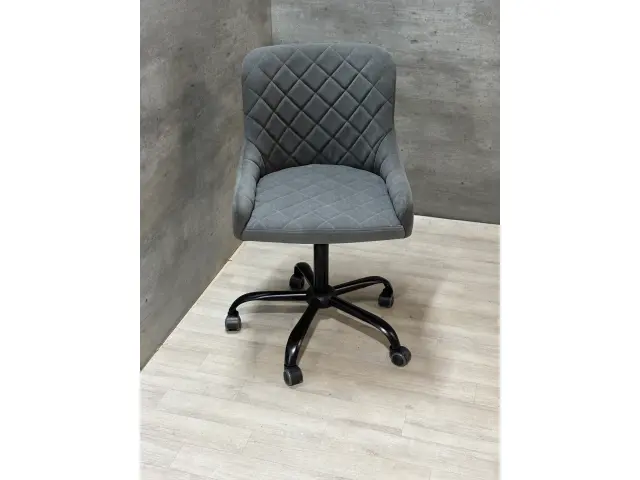 Кресло офисное ЧЕЛСИ WORK 2