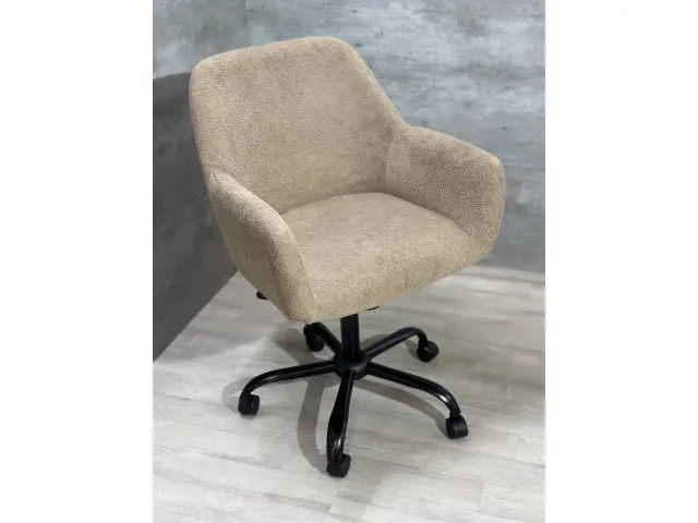 Кресло офисное ДОЛЛИ WORK 3