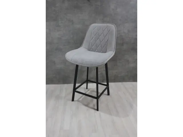 Стул полубарный РОМБ-R поворотный с конусными опорами 2