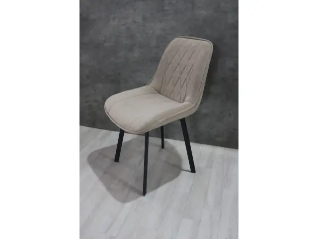 Стул РОМБ поворотный с профильными опорами 2