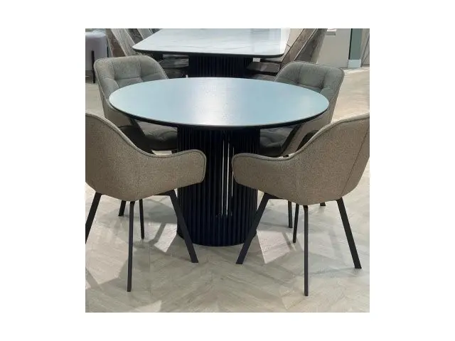 Стул мягкий DikLine 252 М поворотный, NS04 CREAM, ножки черные 10