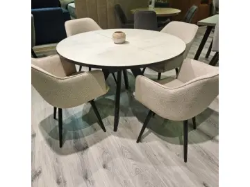 Стул мягкий DikLine 252 М поворотный, NS04 CREAM, ножки черные