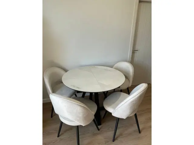 Стул 283 поворотный C103 крем/белые 3