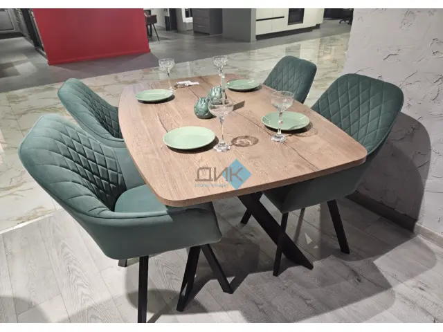 Стол DikLine B140 Дуб Галифакс (ЛДСП EGGER)/опоры черные 9