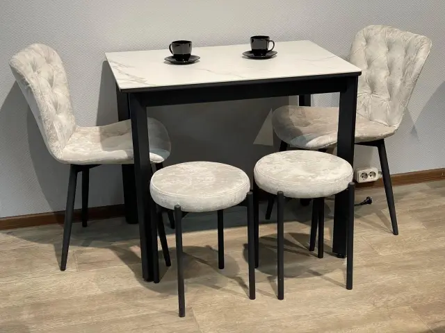 Табурет M02 бежевый 3