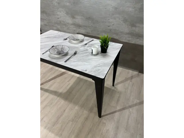 МАРКУС-R стол раздвижной 2