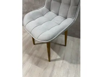 Стул КВАДРО LUXE с деревянными опорами