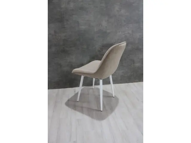 Стул РОМБ-R с конусными опорами 2