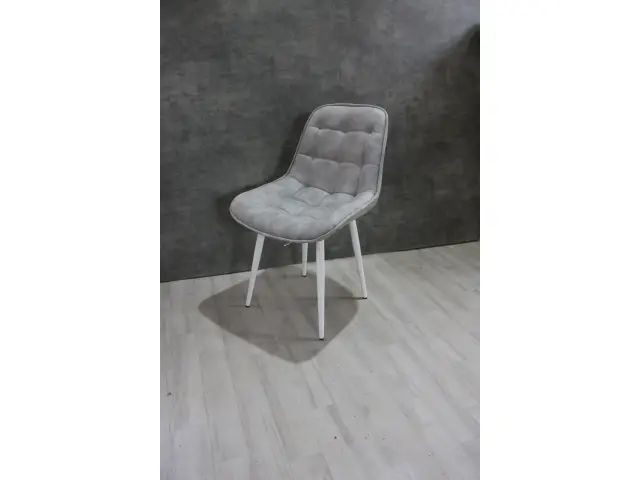 Стул КВАДРО LUXE-R с конусными опорами поворотный 5