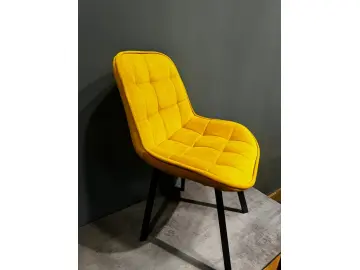 Стул КВАДРО LUXE с профильными опорами