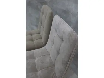 Стул KANT с профильными опорами