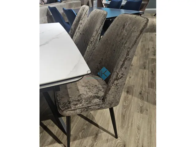 Стул 327 поворотный M05 шоколад 2