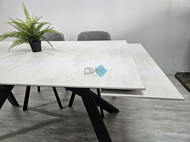 Стол DX140M Хромикс белый 3