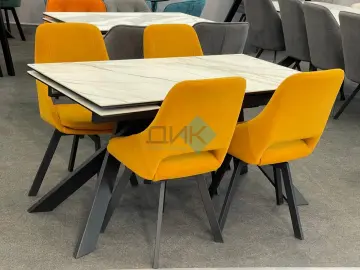 Стул DikLine 247 поворотный, Z280 апельсин
