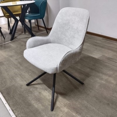 Стул для кухни DikLine 402 N84 св.серый, ножки черные 7 small